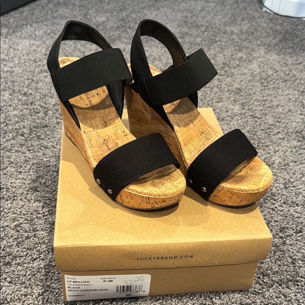 Lucky Brand Black and Tan Wedges with Cork Platform Size 8.5 M • EUC - Picture 2 of 10